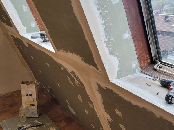 Montaža suhomontažnih plošč v mansardi - faza 2