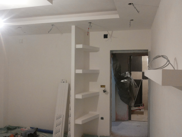 Prenova hiše suhomontažna dela kitanje delovnega kabineta